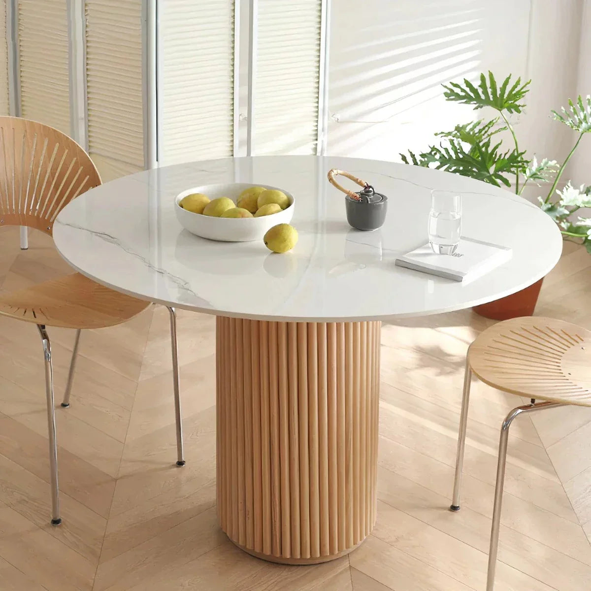 Nismaaya US Gabe Marble Top White Oak Round Dining Table