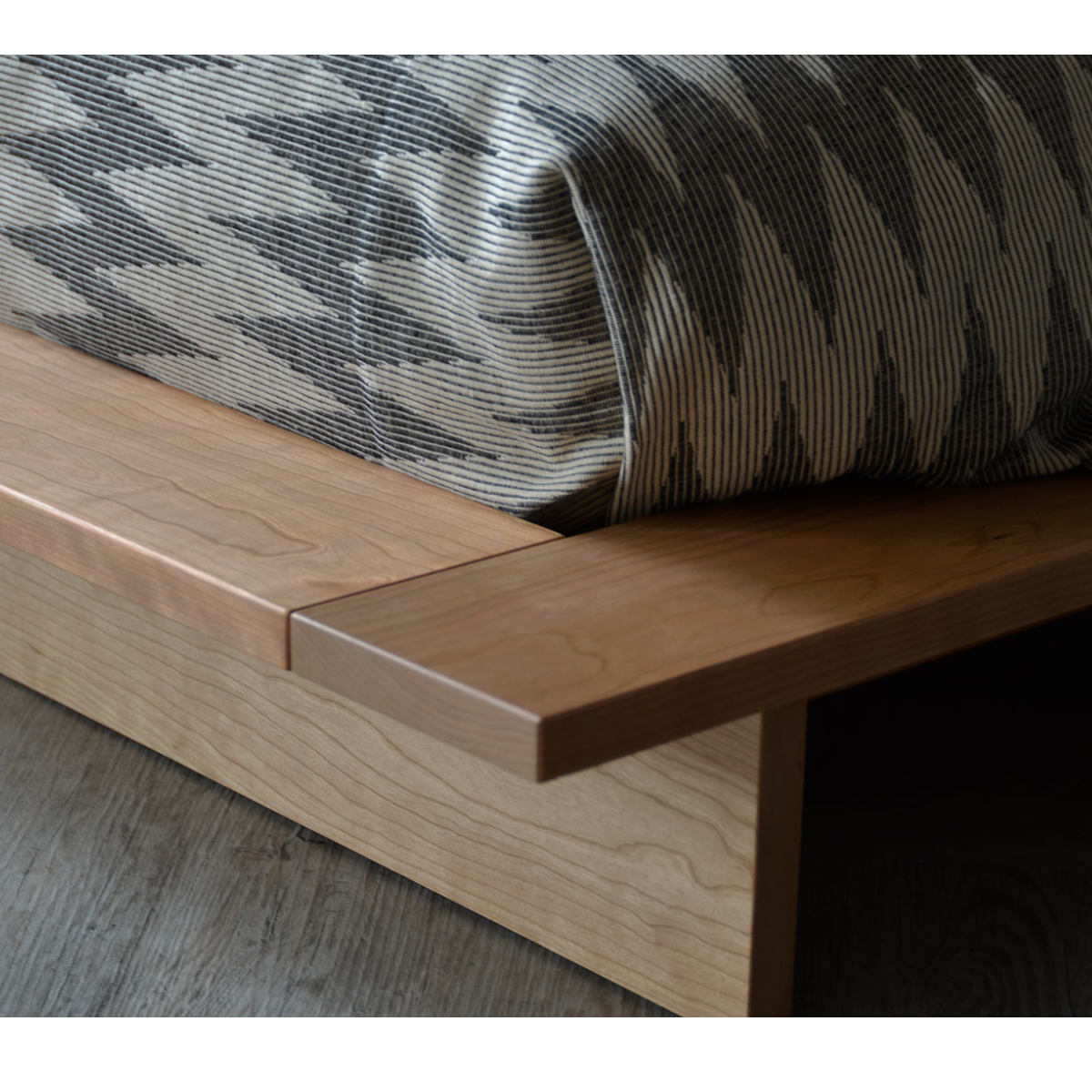 Bexter Oak Wood Bed elegant design
