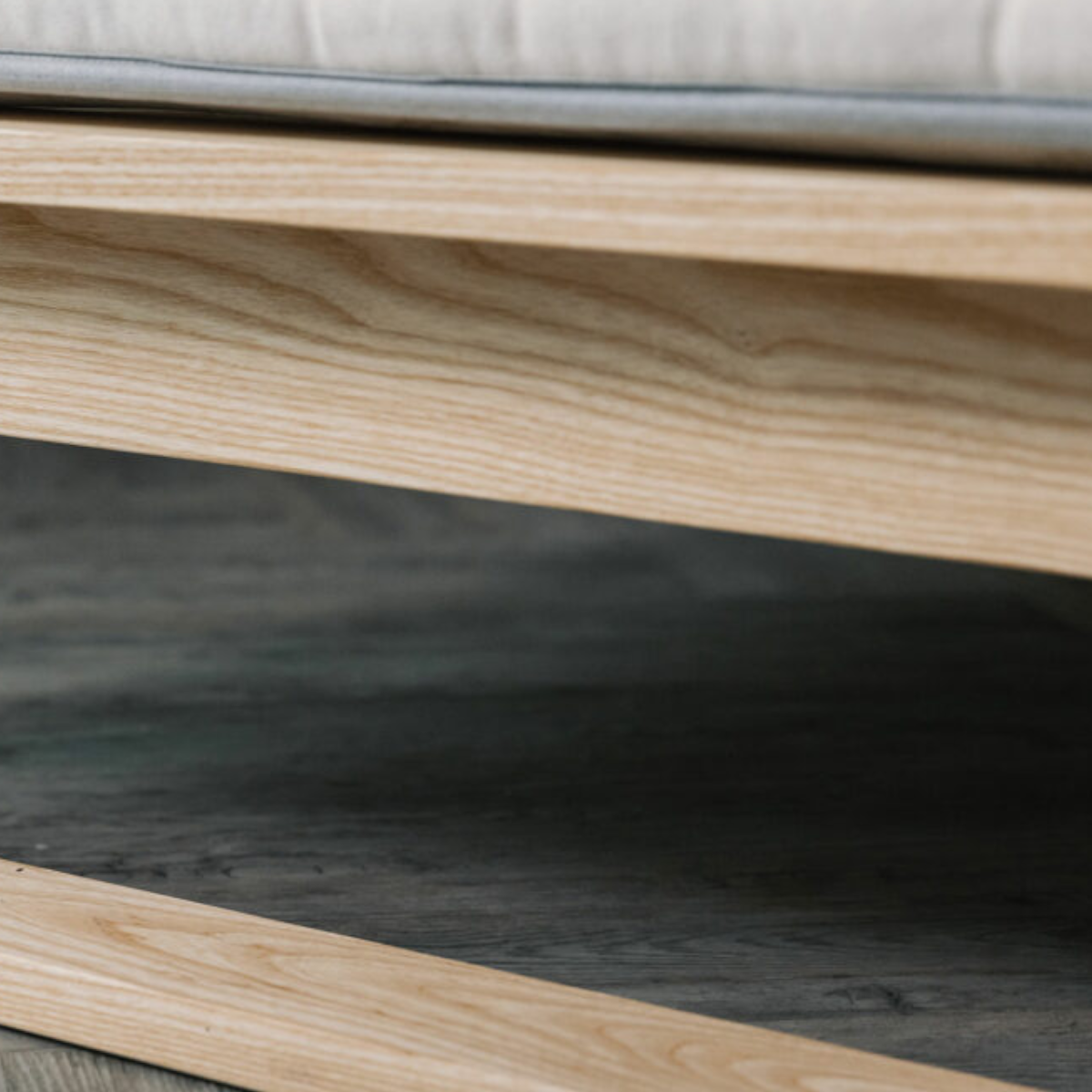 Beyla Oak Wood Bed premium design