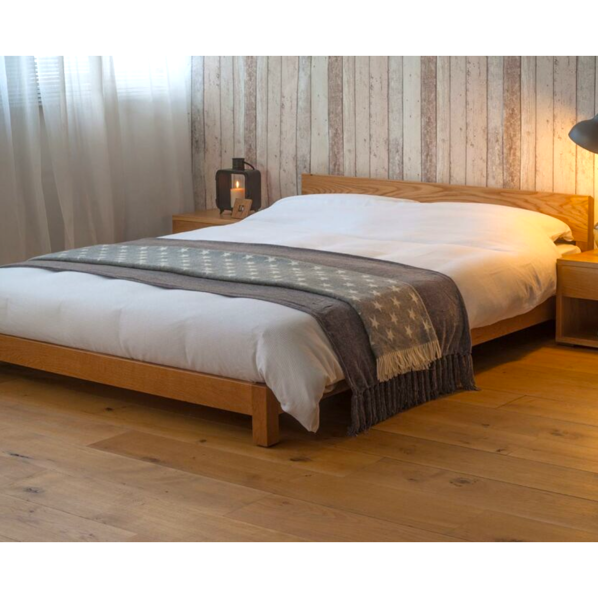 Bin Oak Wood Bed front view