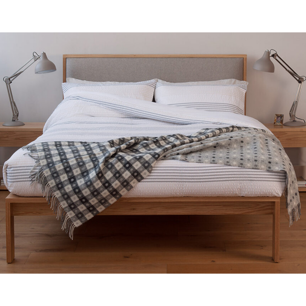 Brie Oak Wood Bed design