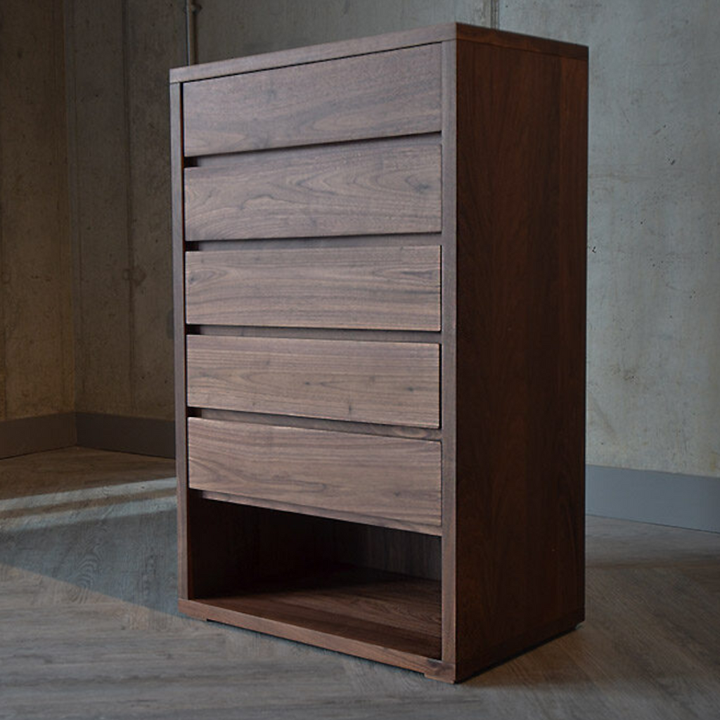Carey Walnut Wood Chest of 5 Drawers 2